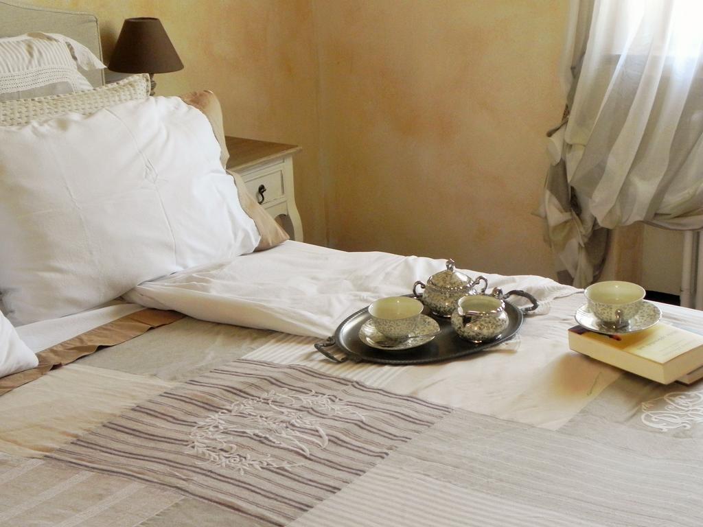 Agriturismo Sugheretello Semproniano Стая снимка